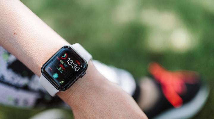 The Future of Smartwatches: Exploring Emerging Technologies and Trends