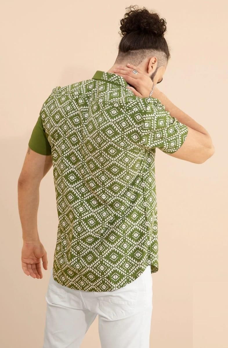Stylist Men's Cotton Printed Shirt